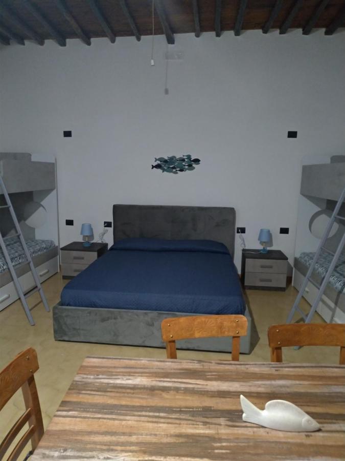 Perla Spiaggia Leni Ngoại thất bức ảnh